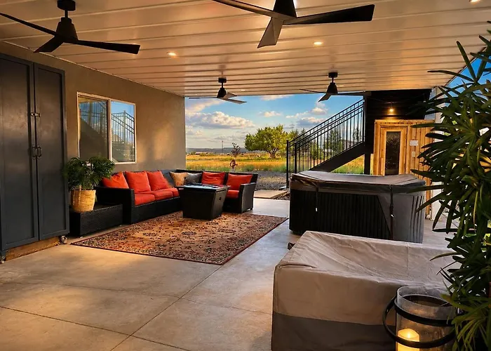Zion Luxury Retreat Garden & Pool