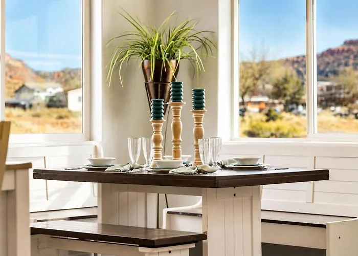 Zion Luxury Retreat Garden & Pool Colorado City